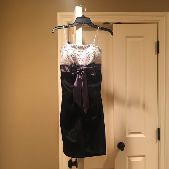 Strapless bedazzled topped dress - Picture 1 of 2